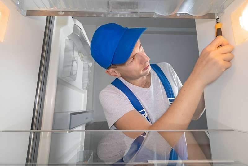 Refrigerator repair in Chula Vista